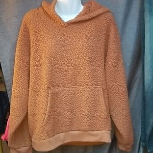 American Eagle hooded pullover